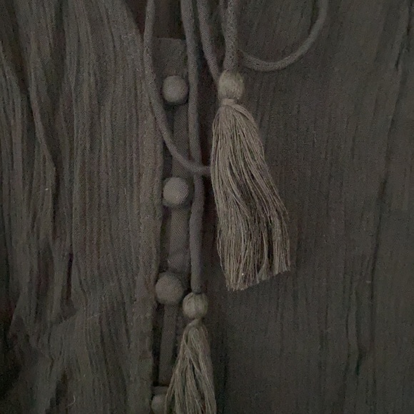 Kensie Jeans Black Shirt size L, Lovely Details - Picture 3 of 8